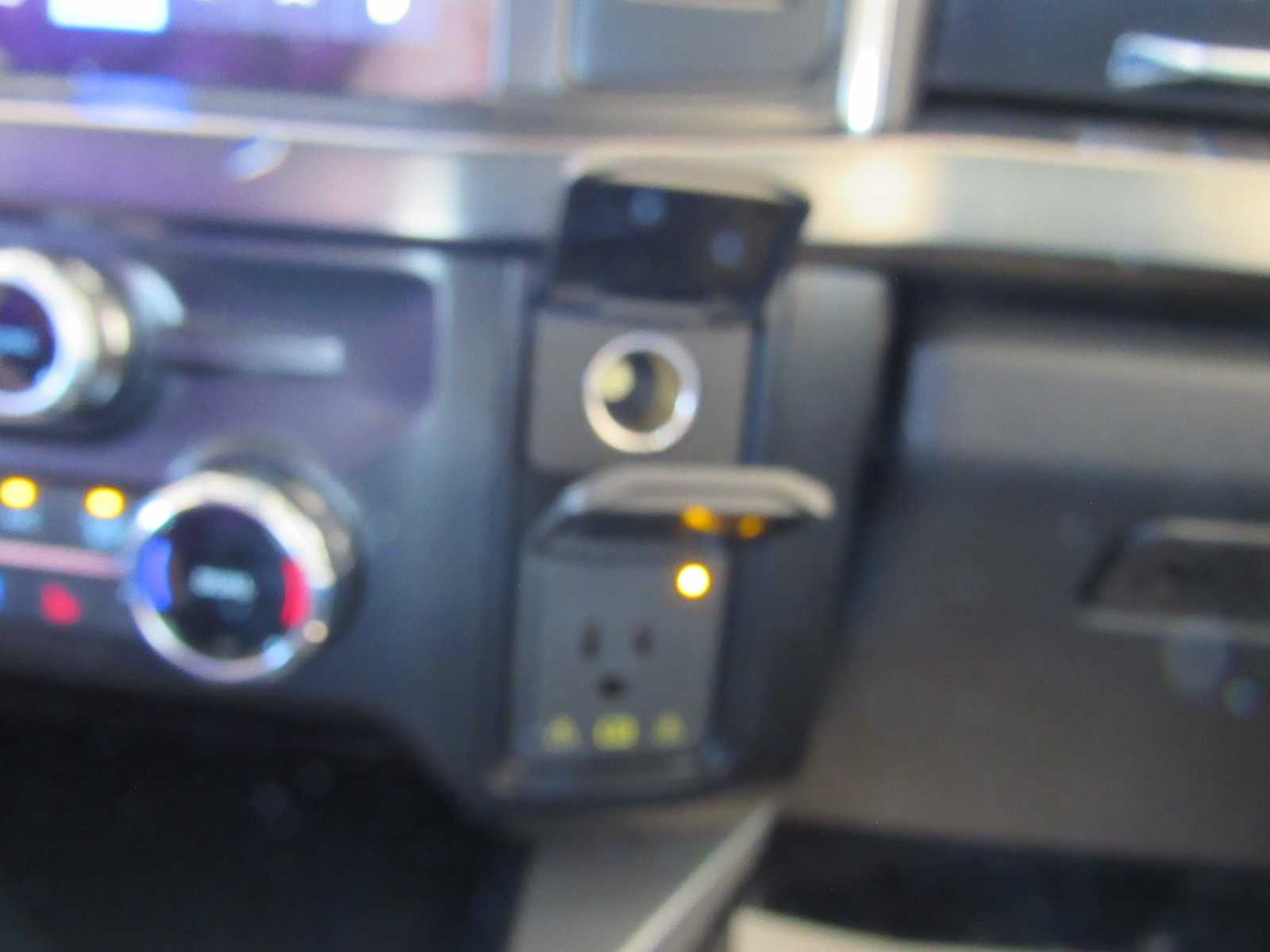2026 Ford F-350 Super Duty Lariat - Photo 83