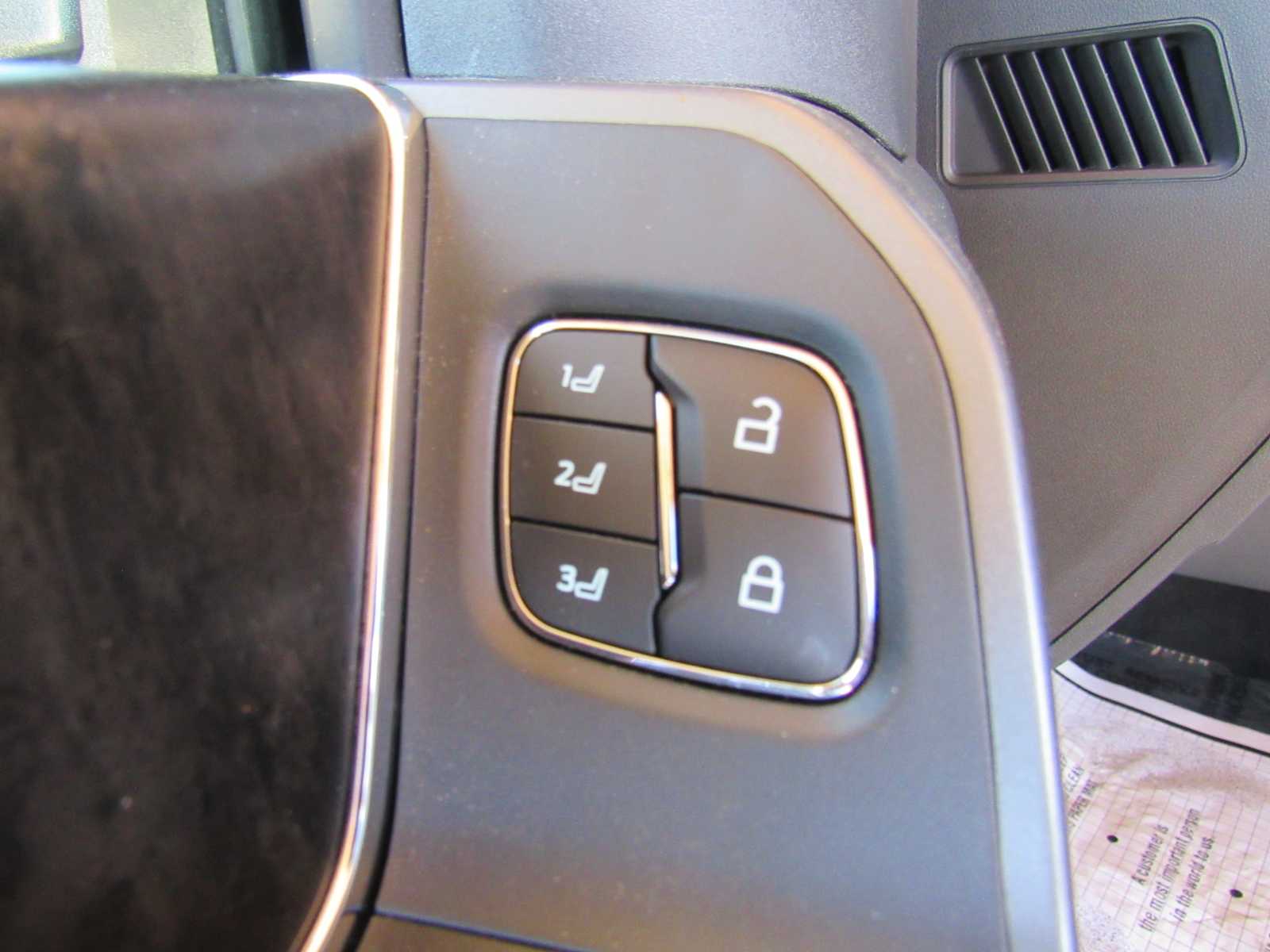 2026 Ford F-350 Super Duty Lariat - Photo 30