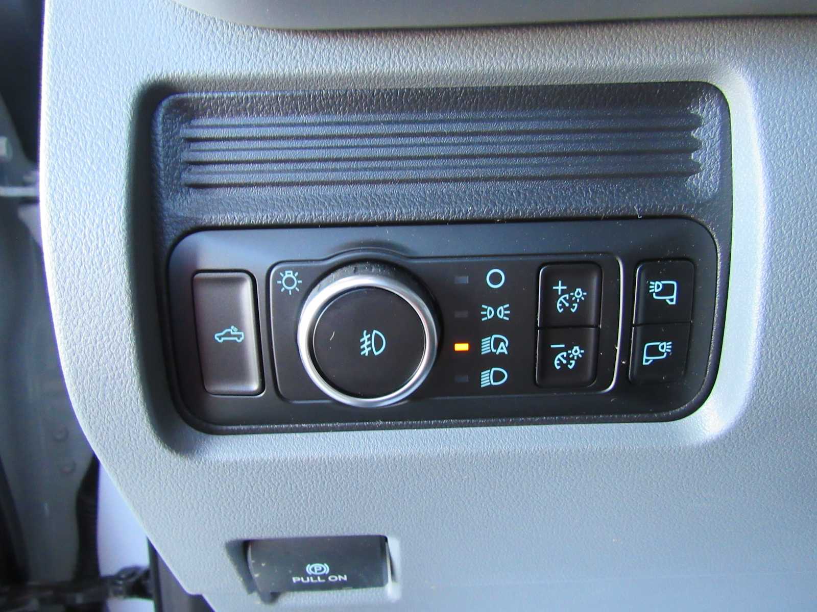 2026 Ford F-350 Super Duty XLT - Photo 25