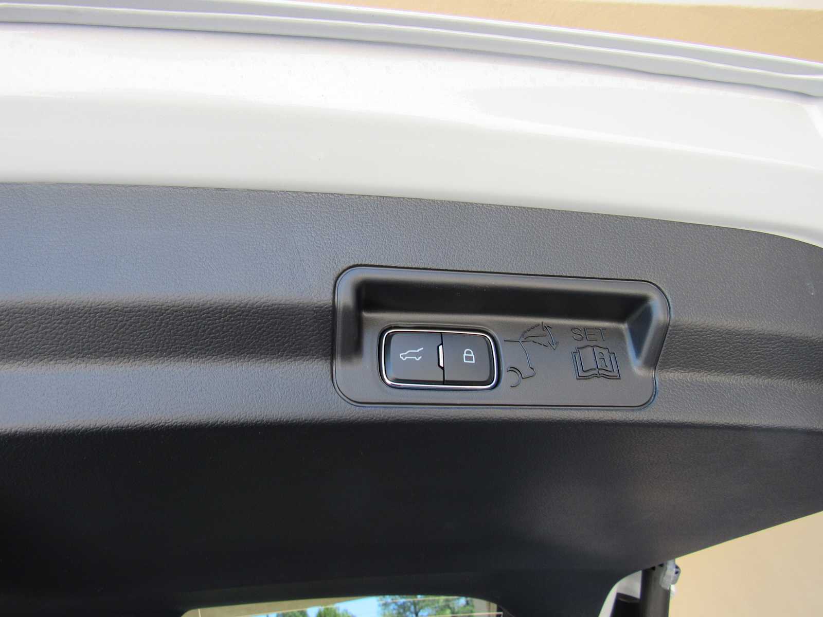 2026 Ford Explorer ST-Line - Photo 80