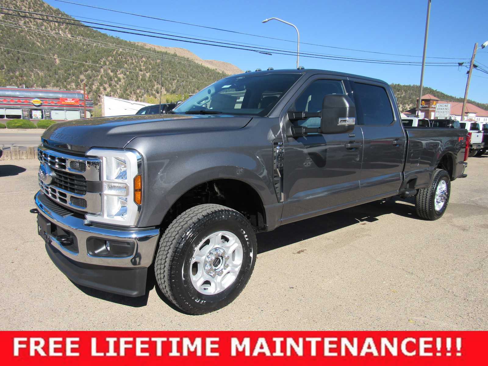 2026 Ford F-350 Super Duty XLT's photo