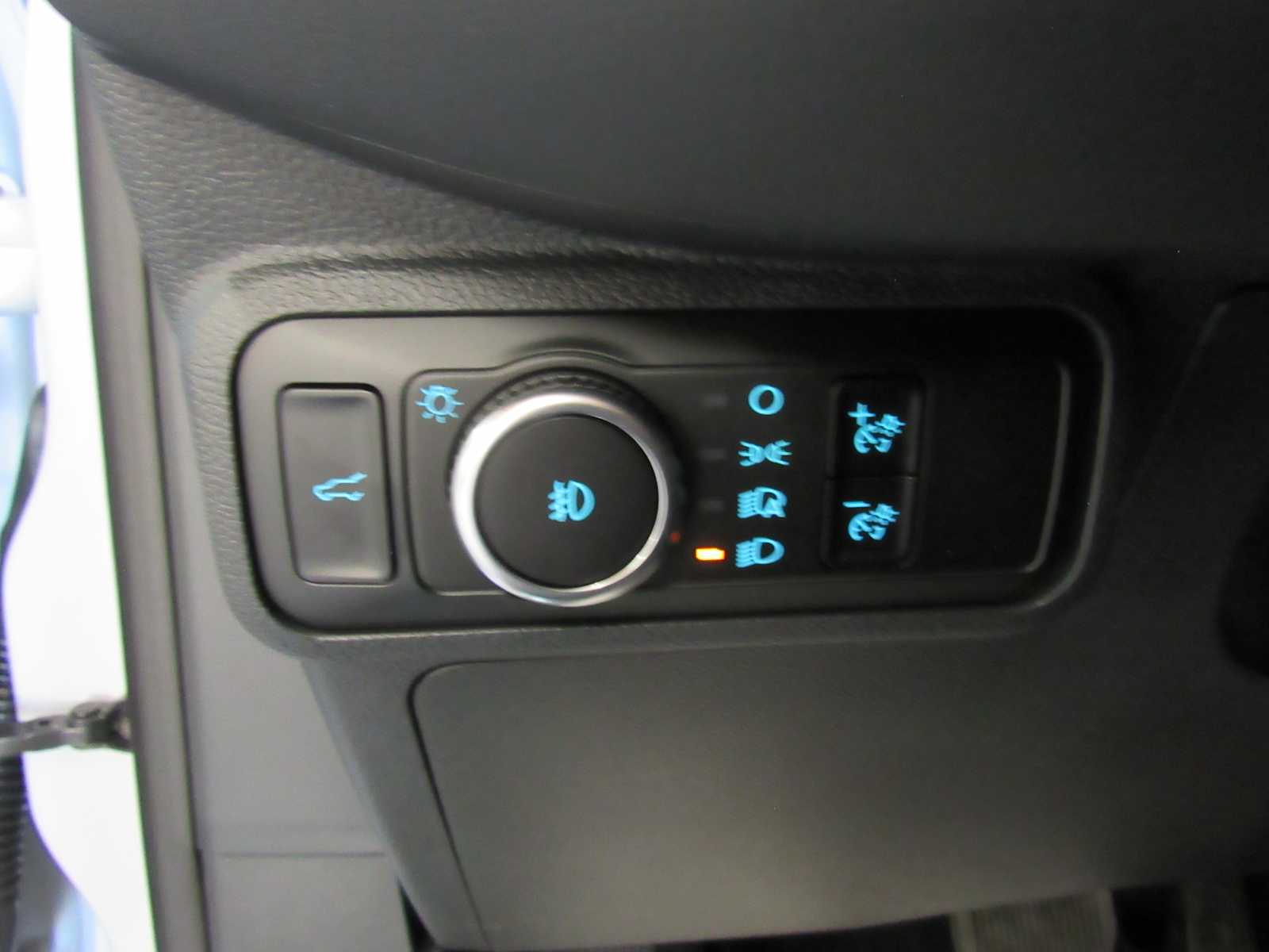 2026 Ford Explorer ST-Line - Photo 18