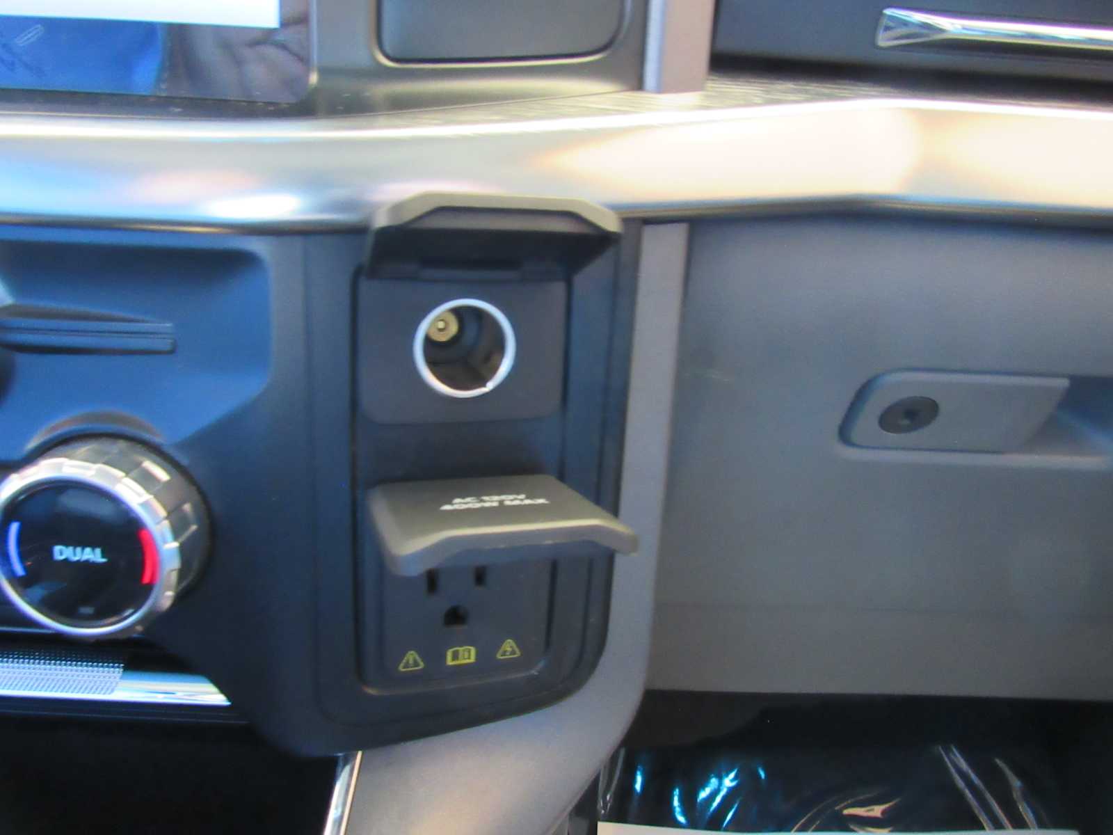 2023 Ford F-150 Lariat - Photo 68
