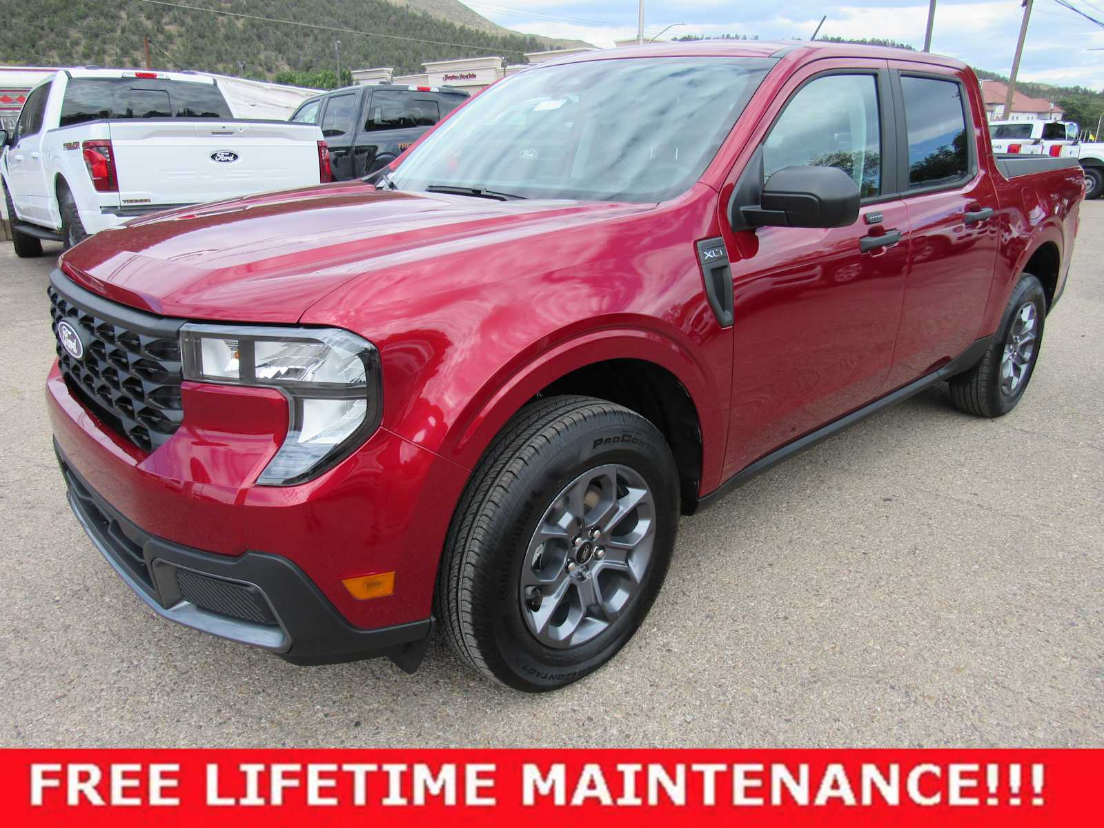 2025 Ford Maverick XLT's photo