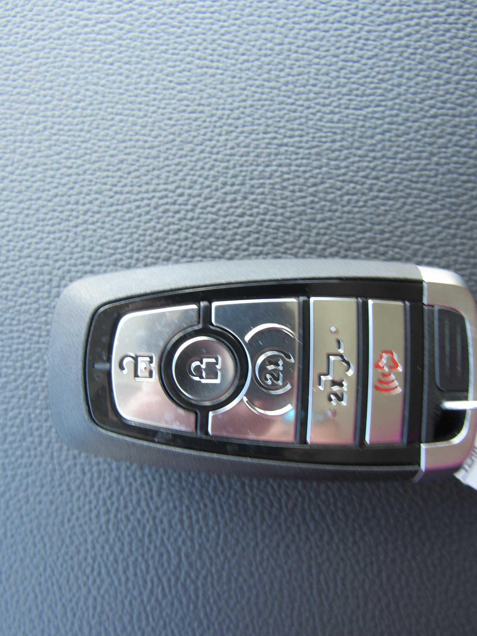 2026 Ford F-350 Super Duty Lariat - Photo 25