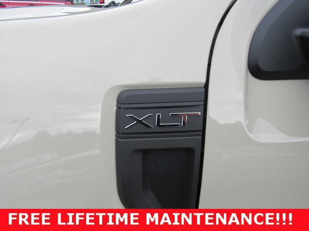 New 2025 Ford Maverick XLT TRUCK