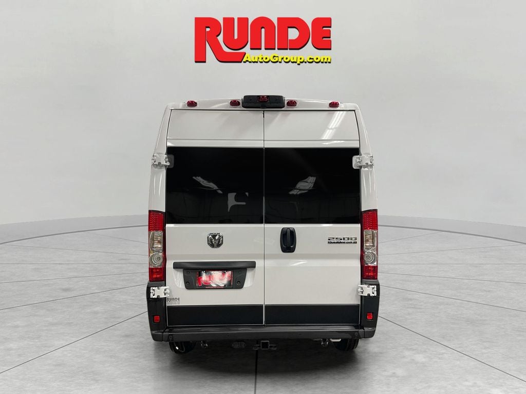 New 2025 Ram ProMaster PROMASTER 2500 SLT CARGO VAN HIGH ROOF 159' WB Cargo Van