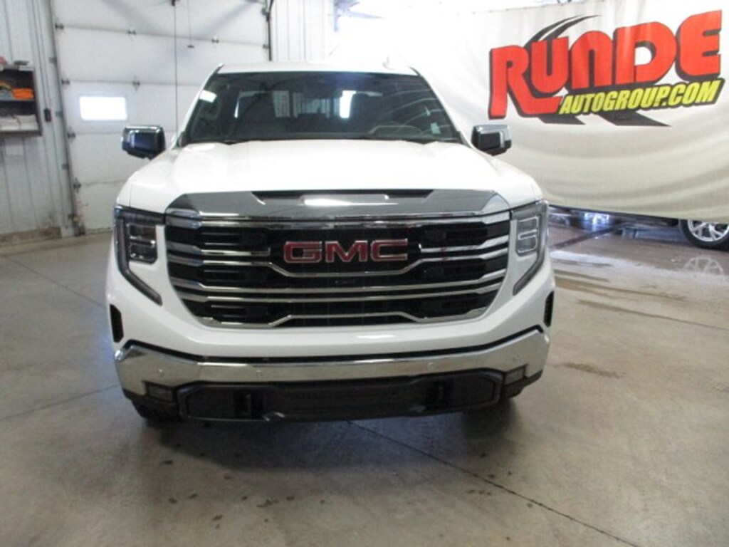 Used 2024 GMC Sierra SLT Crew Cab