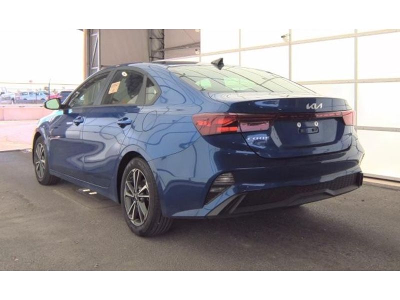 2024 Kia Forte LXS photo 4