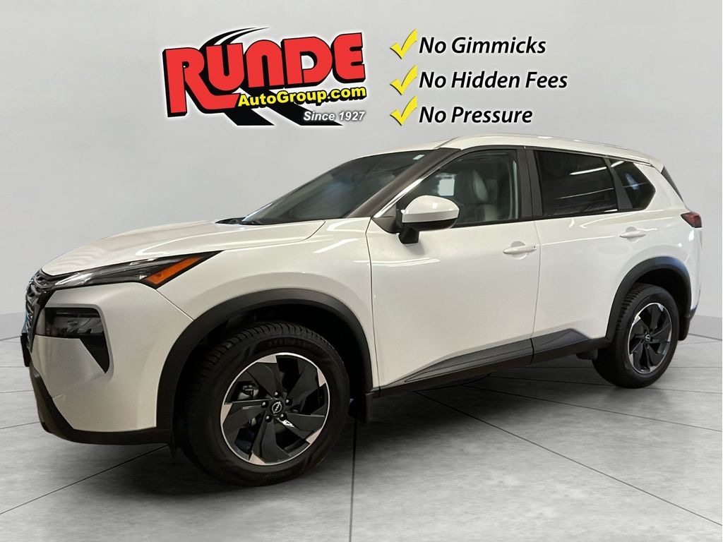 Used 2024 Nissan Rogue SV Sport Utility