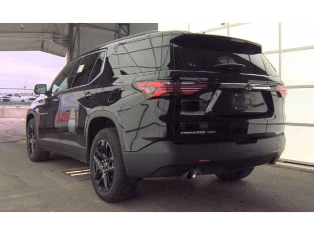 Used 2023 Chevrolet Traverse LT Cloth Sport Utility