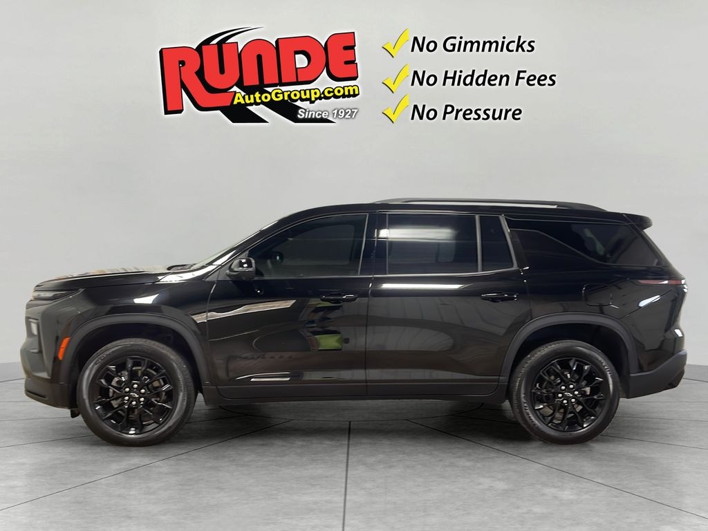Used 2025 Chevrolet Traverse LT Sport Utility