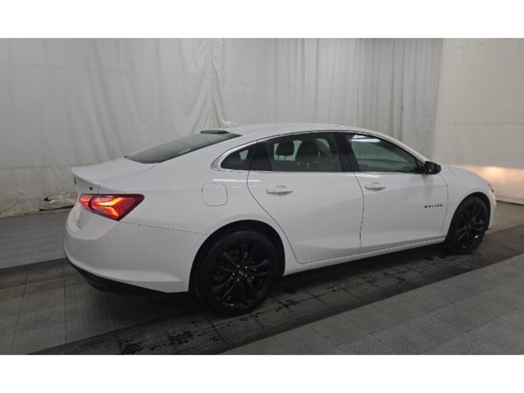 Used 2024 Chevrolet Malibu 1LT Sedan