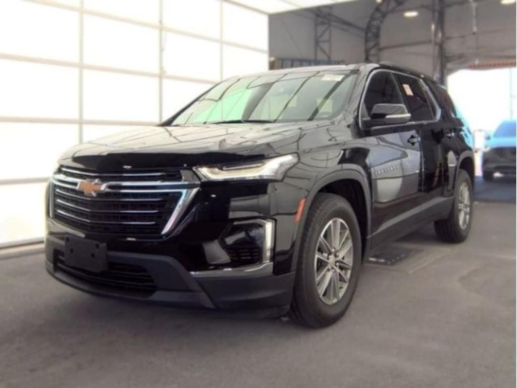 Used 2023 Chevrolet Traverse LT Cloth Sport Utility