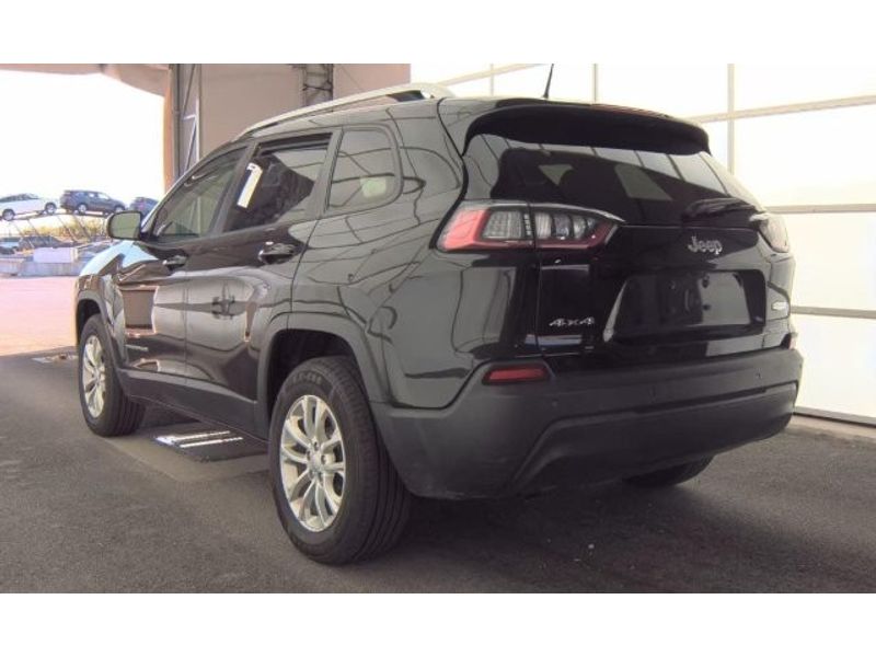 2020 Jeep Cherokee Latitude photo 4