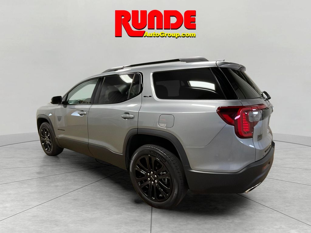 2023 Gmc Acadia SLE photo 3