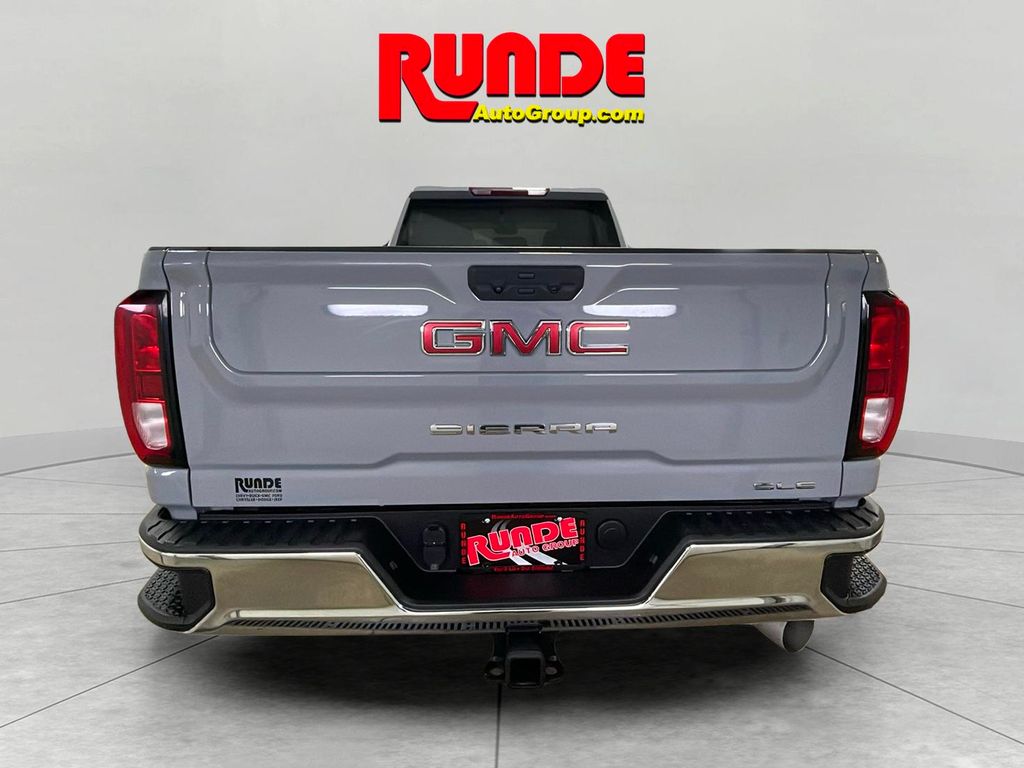 2024 Gmc Sierra 2500 HD SLE photo 4
