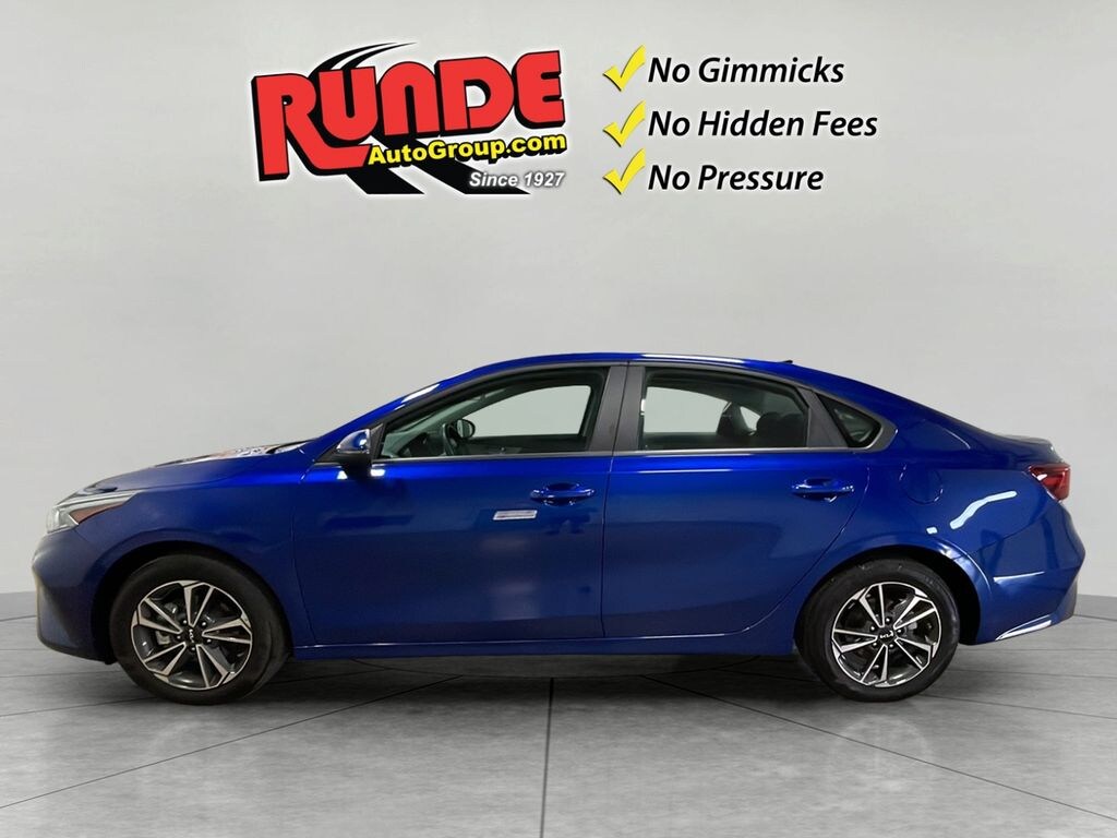 Used 2024 Kia Forte LXS Sedan