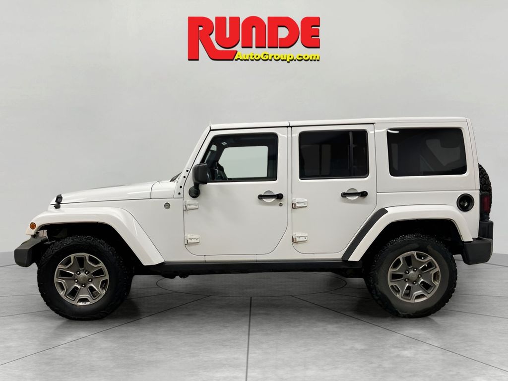 Used 2015 Jeep Wrangler Unlimited Rubicon with VIN 1C4BJWFG6FL544913 for sale in Manchester, IA