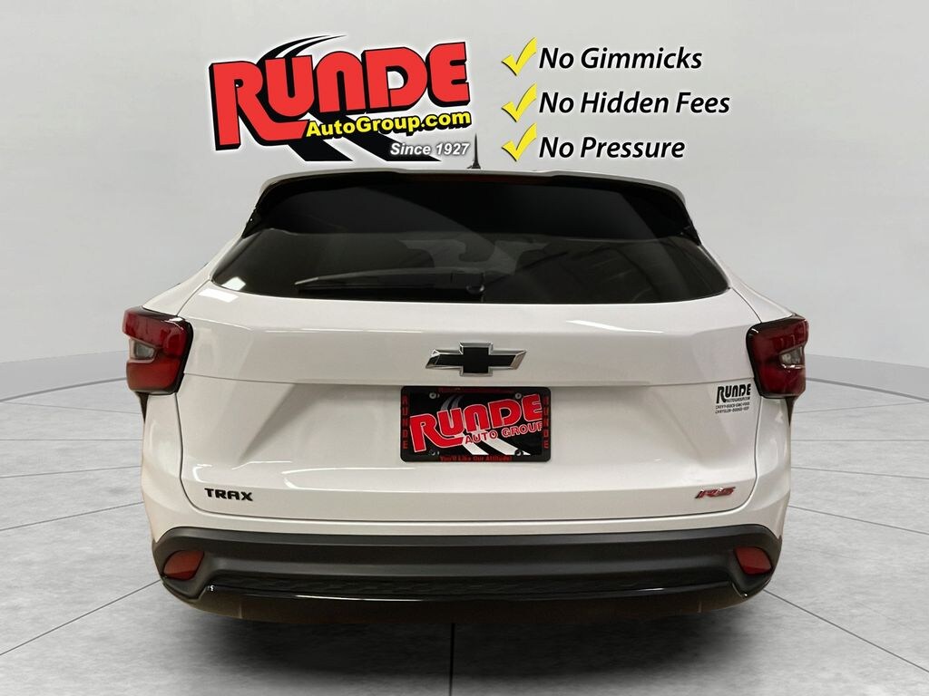 Used 2024 Chevrolet Trax 2RS Sport Utility