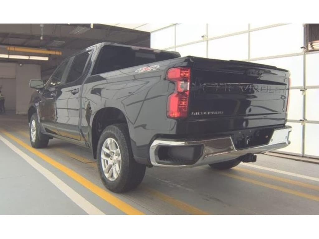 Used 2024 Chevrolet Silverado LT Crew Cab