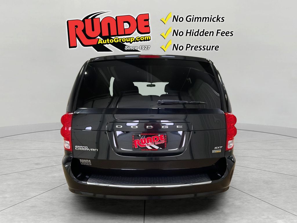 2018 Dodge Grand Caravan SXT photo 4