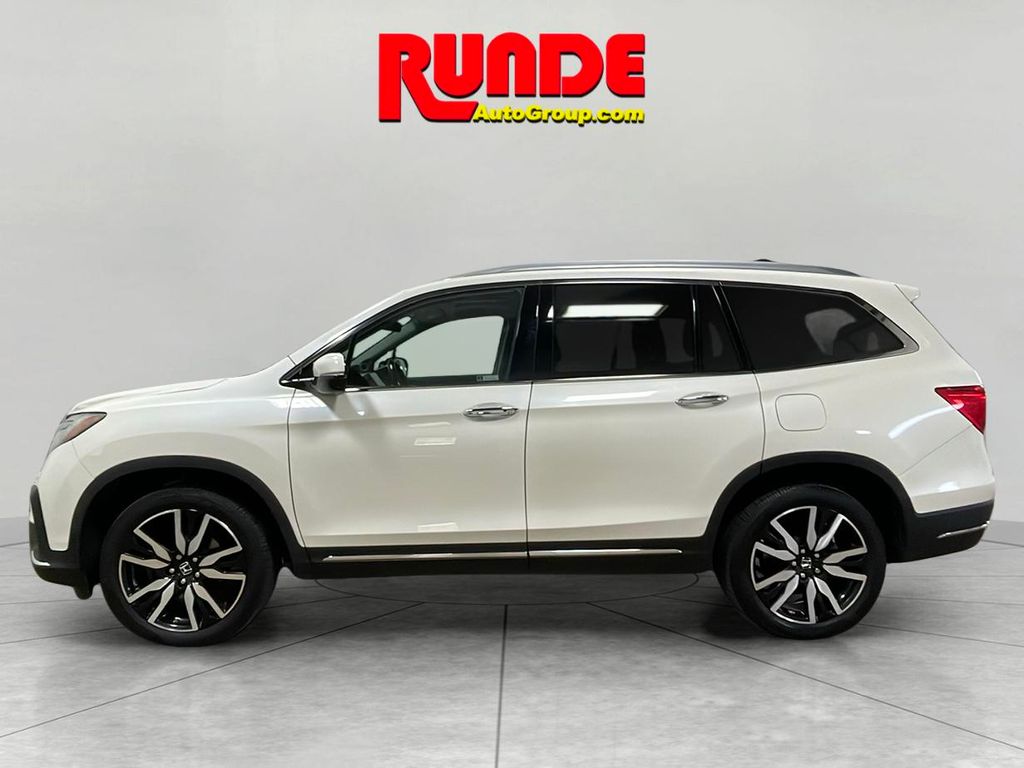 2019 Honda Pilot Touring photo 2
