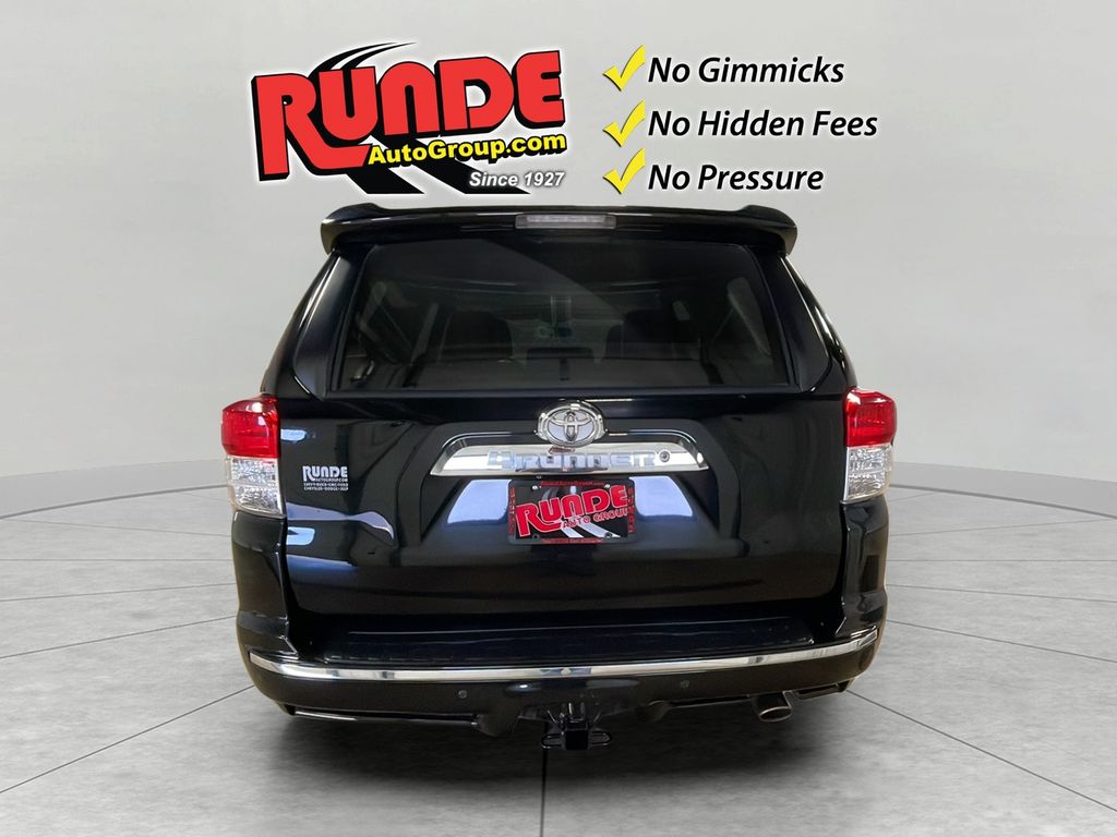 2012 Toyota 4Runner SR5 photo 4