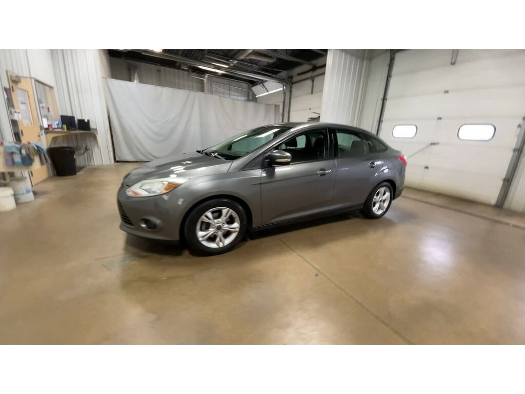 Used 2014 Ford Focus SE Sedan