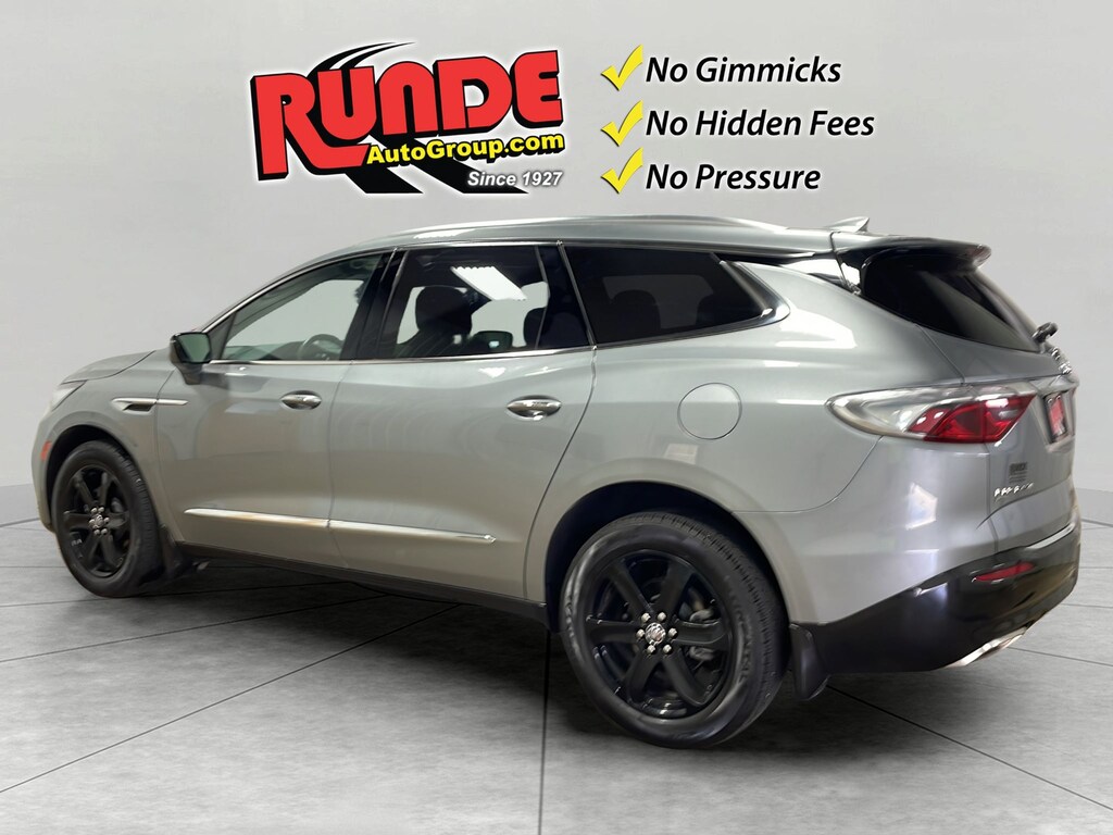 Used 2024 Buick Enclave Essence Sport Utility