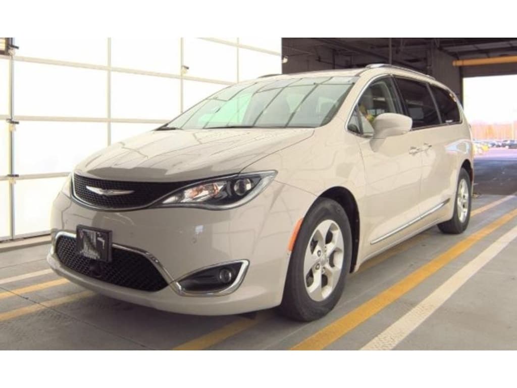 Used 2017 Chrysler Pacifica Touring-L Plus Passenger Van