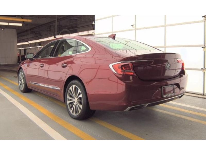 2019 Buick LaCrosse Essence photo 3