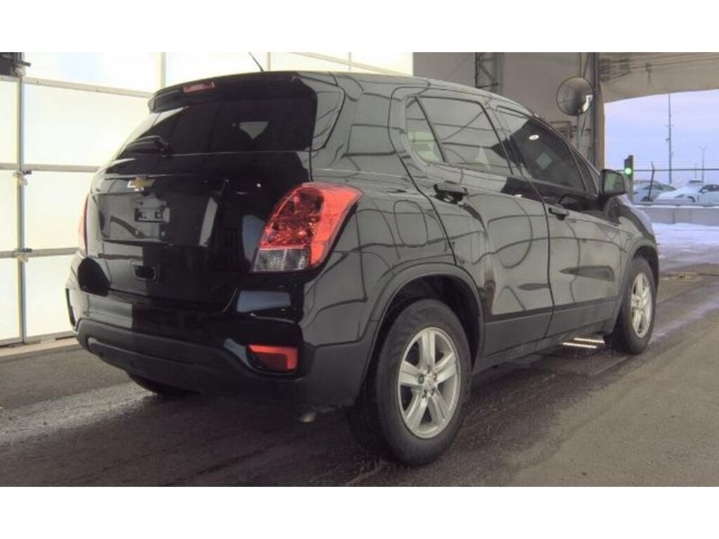 Used 2020 Chevrolet Trax LS Sport Utility