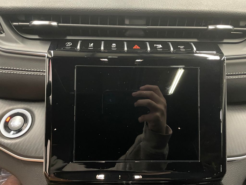 2025 Jeep Grand Cherokee L Altitude - Photo 15