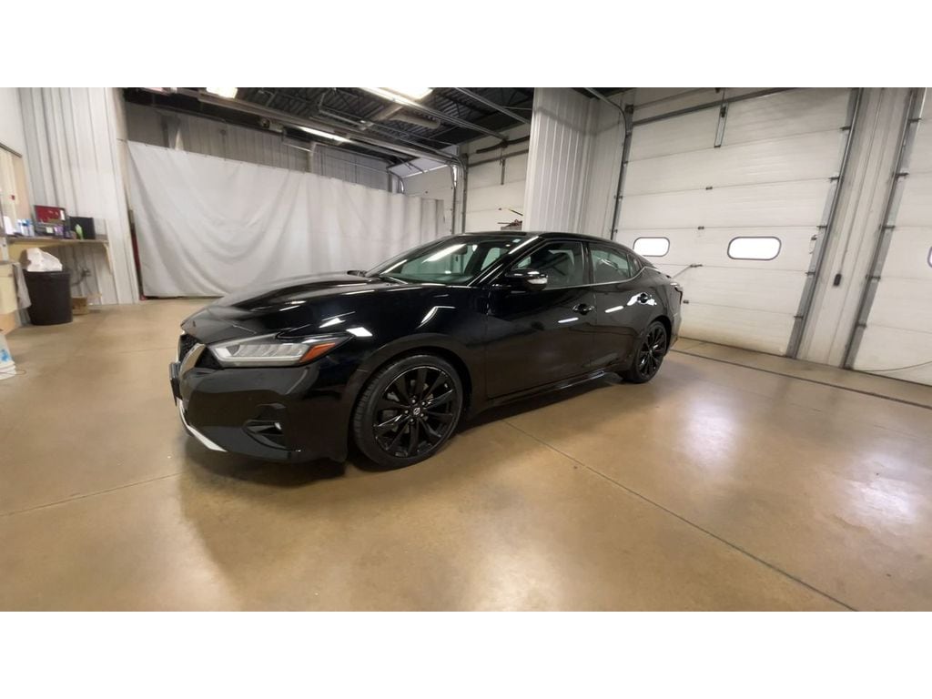 Used 2019 Nissan Maxima SR Sedan
