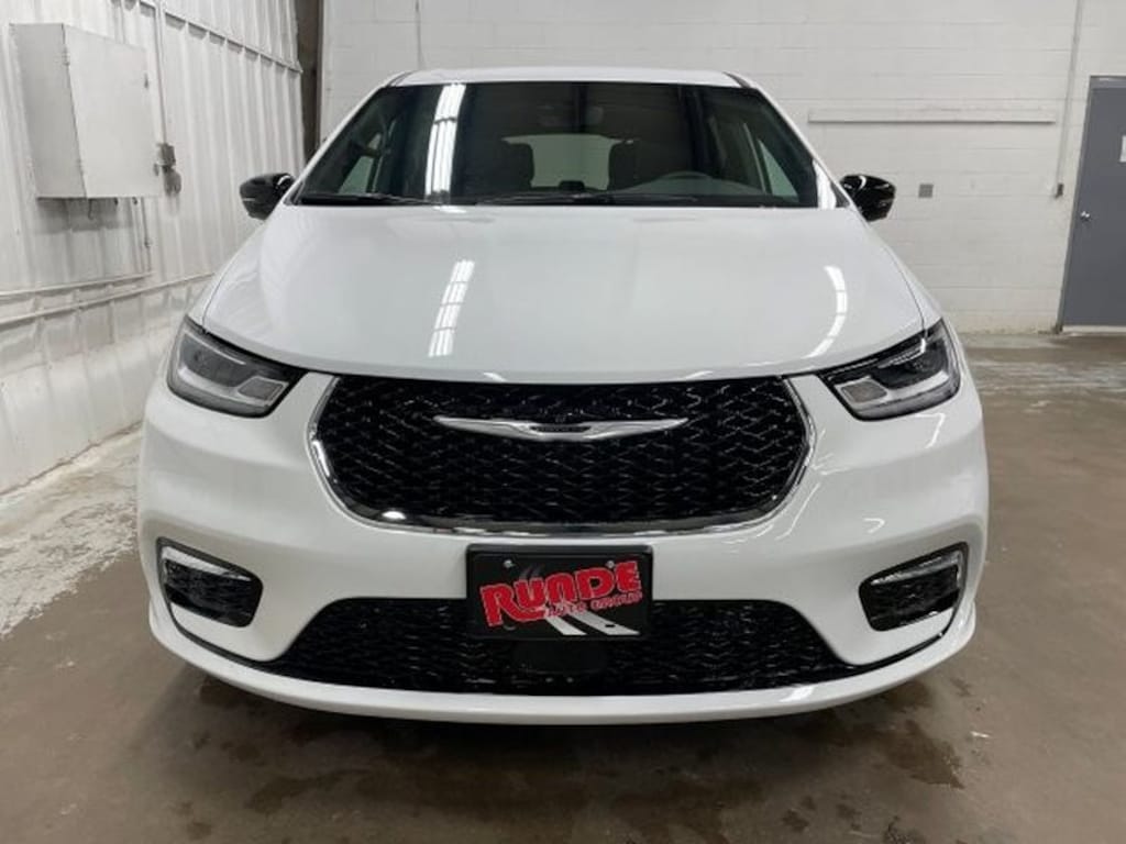 New 2026 Chrysler Pacifica SELECT AWD Passenger Van