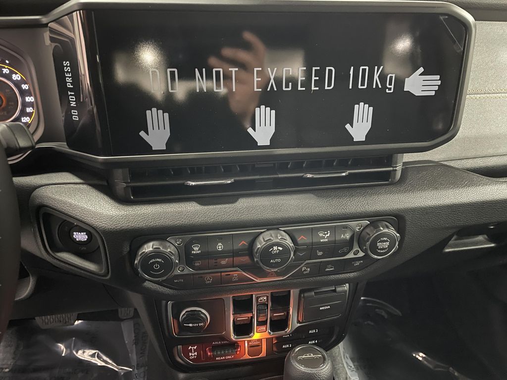 2026 Jeep Gladiator Willys - Photo 17