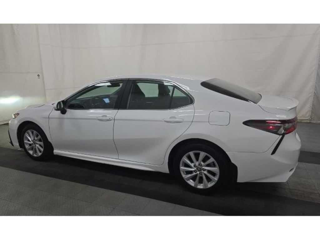Used 2024 Toyota Camry SE Sedan