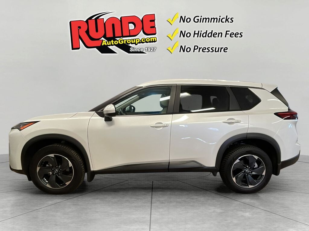 Used 2024 Nissan Rogue SV Sport Utility