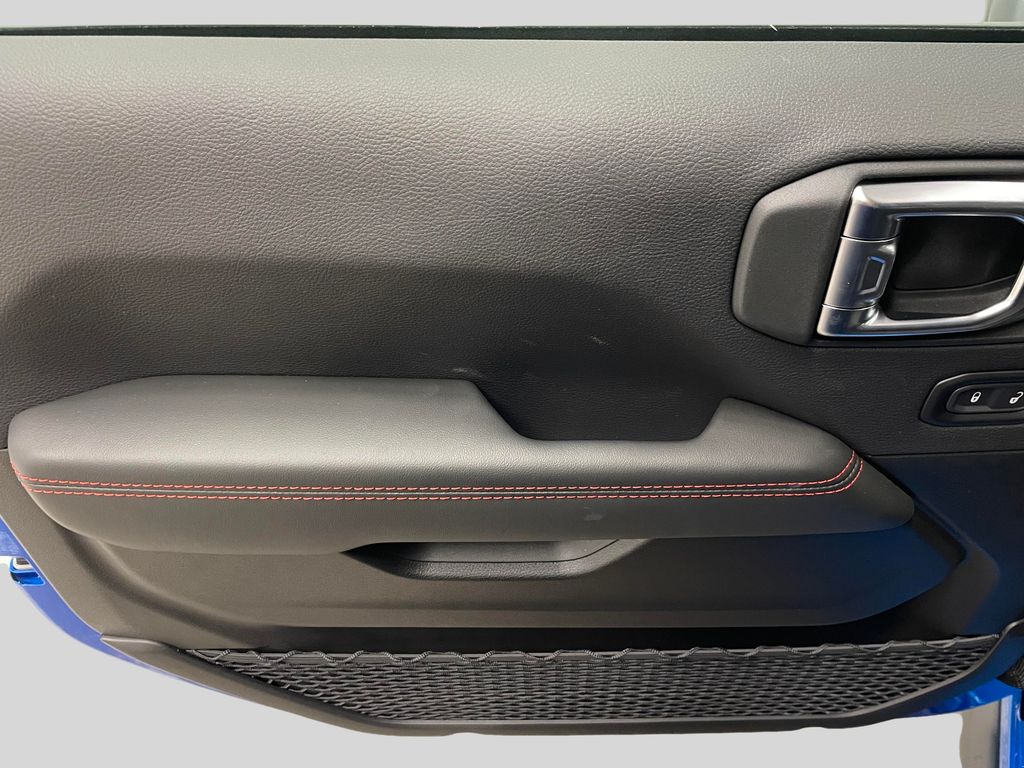 2026 Jeep Wrangler 2-Door Rubicon - Photo 8