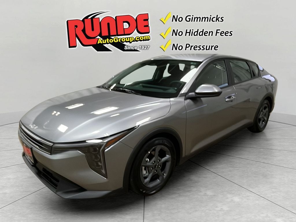Used 2025 Kia K4 LXS Sedan