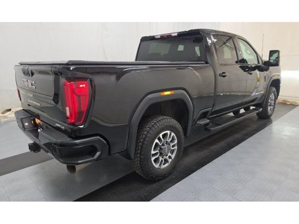 Used 2023 GMC Sierra AT4 Crew Cab