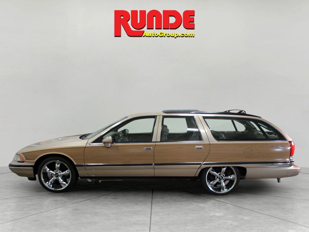 1994 Buick Roadmaster photo 2