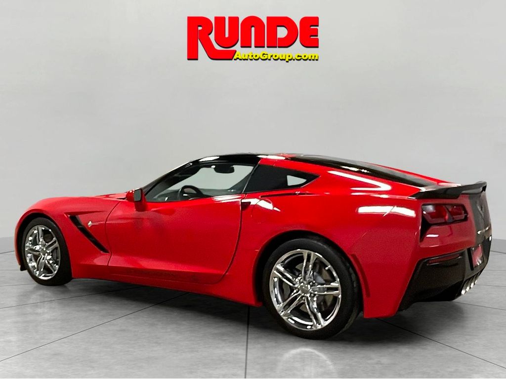 2016 Chevrolet Corvette Stingray 3LT photo 3