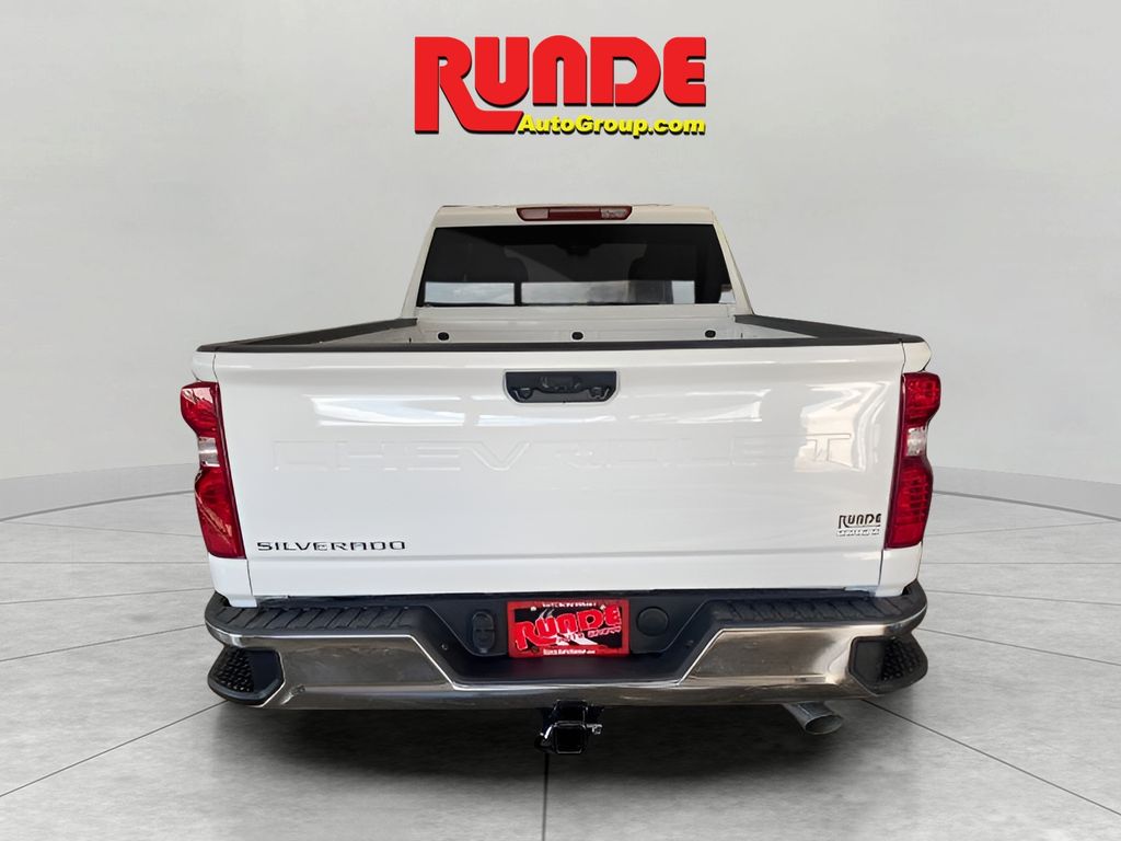 2024 Chevrolet Silverado 2500HD Work Truck photo 2