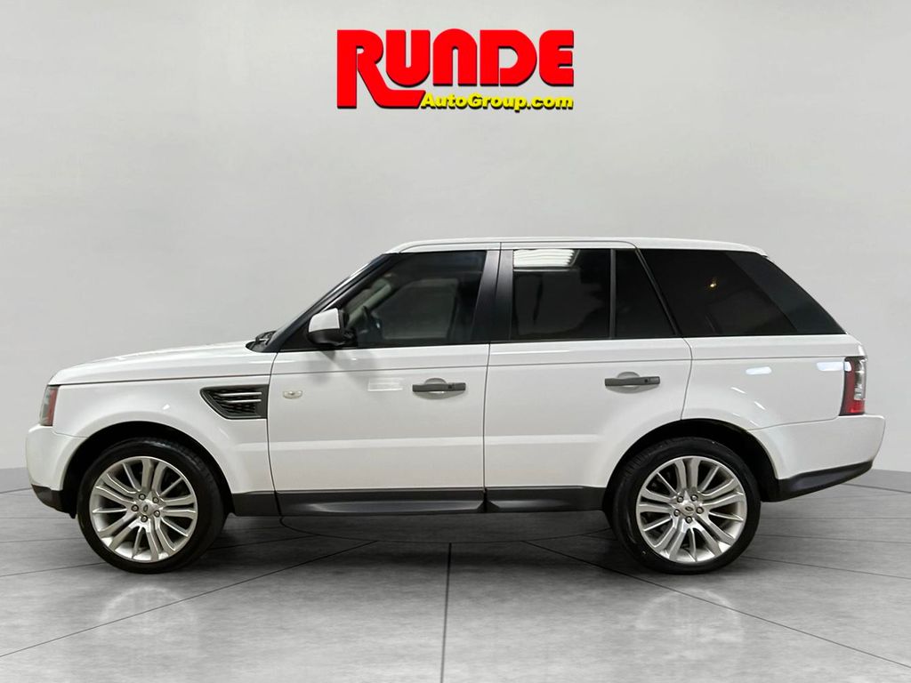 Used 2011 Land Rover Range Rover Sport HSE with VIN SALSK2D47BA284180 for sale in Manchester, IA