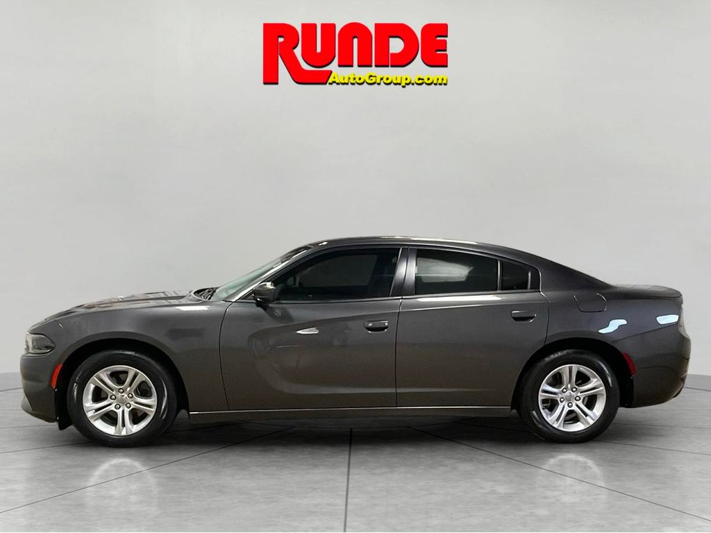 2020 Dodge Charger SXT photo 2