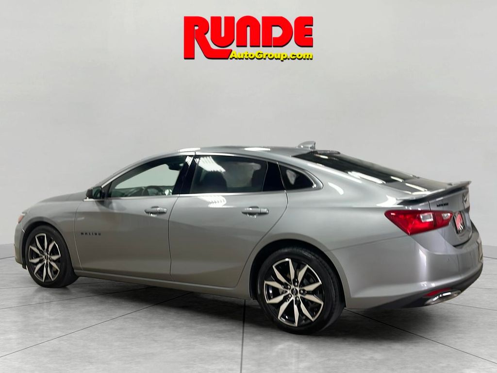 2024 Chevrolet Malibu RS photo 3