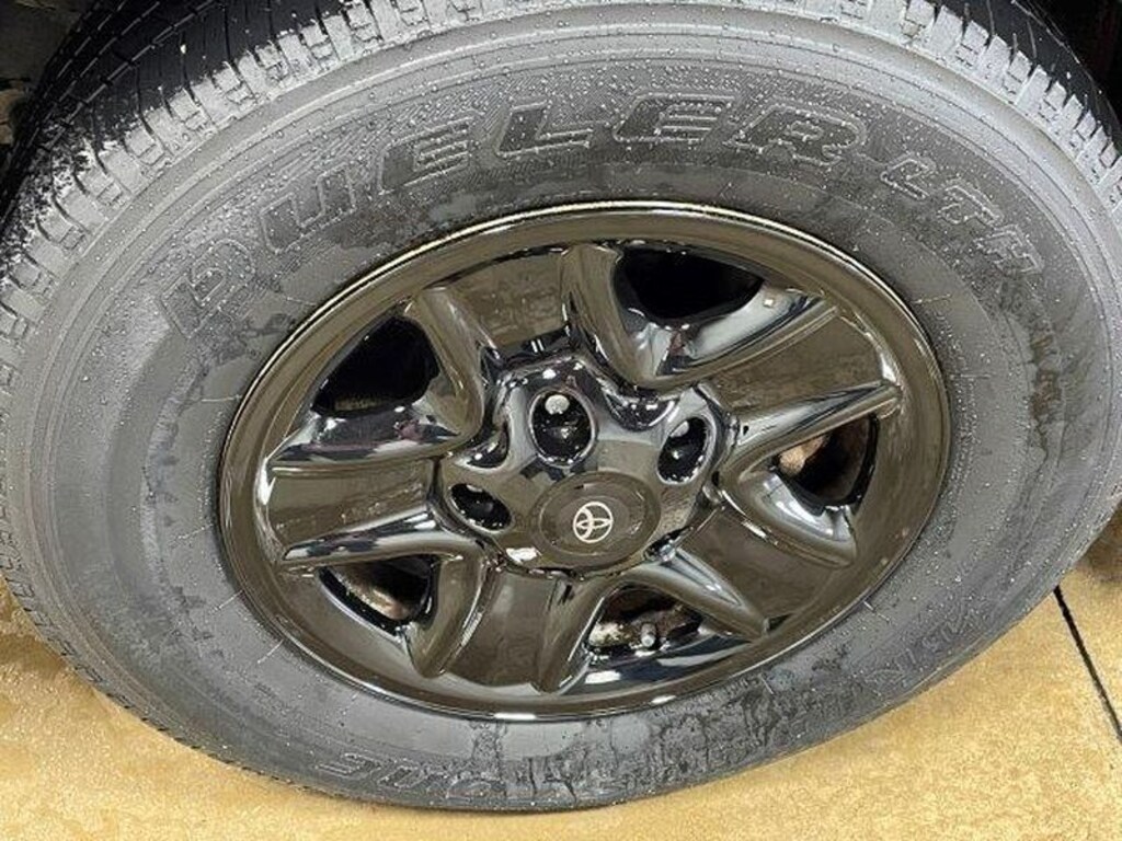 Used 2011 Toyota Tundra Grade 5.7L V8 w/FFV (A6) Crew Cab