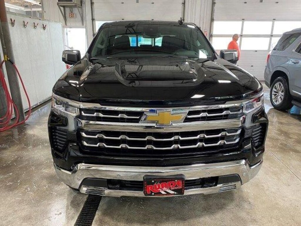 Used 2023 Chevrolet Silverado LTZ Crew Cab